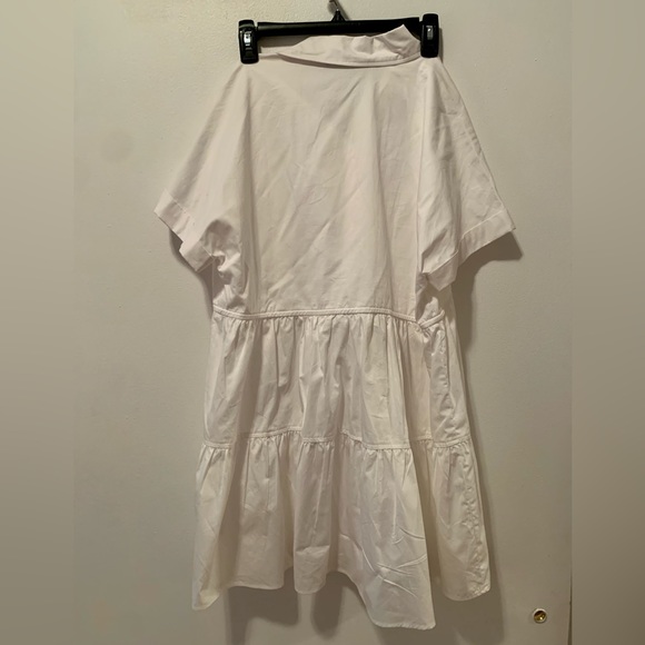 brand new Zara dress size small. button up and adjustable waist tie! - Picture 2 of 5